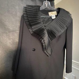 VINTAGE  ALLAN CHERRY  PLEAT COLLAR GORGEOUS LADIES  JACKET